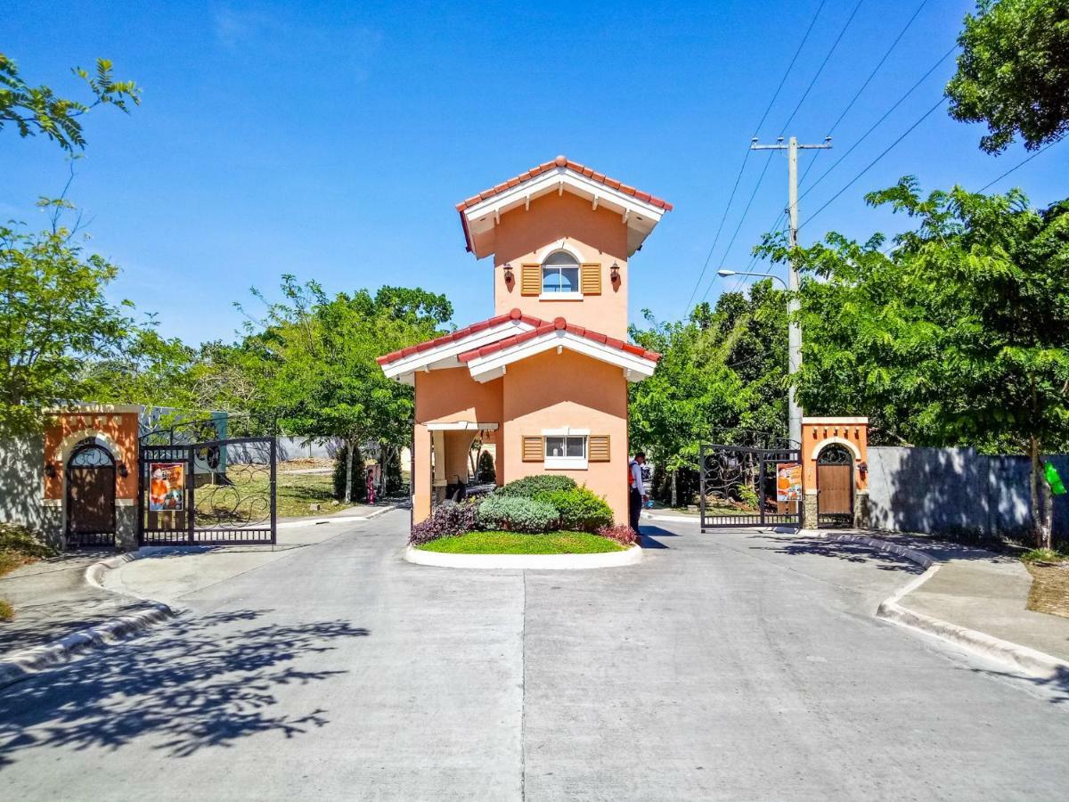 Hillview Apt W/ Pool Access - Free Wifi Tagbilaran City Exterior photo